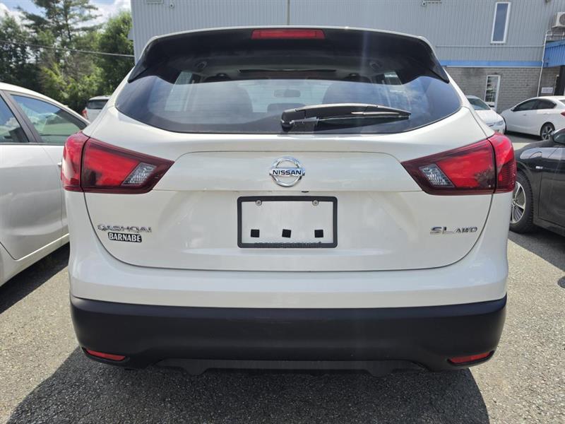 nissan Qashqai 2018 - 6