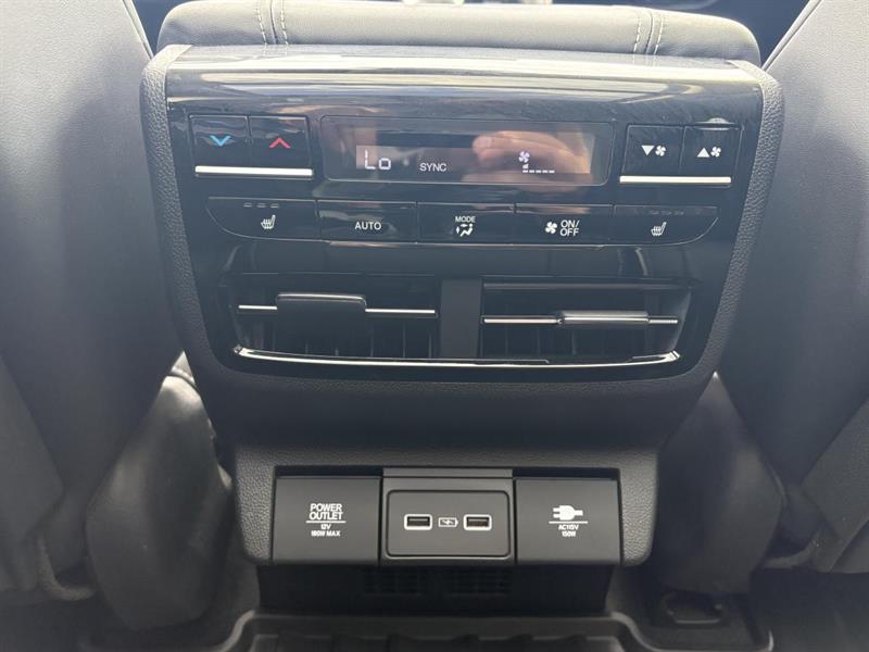acura MDX 2023 - 13
