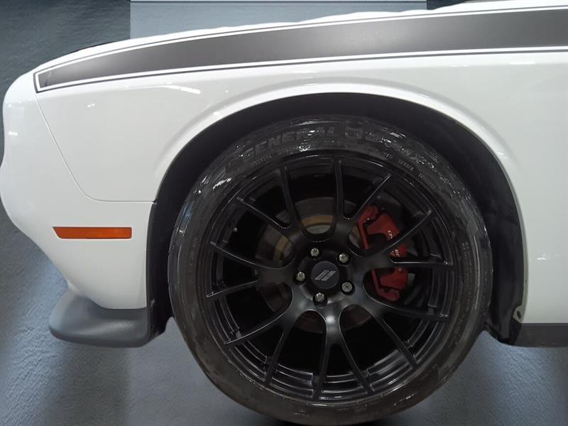 dodge Challenger 2017 - 14