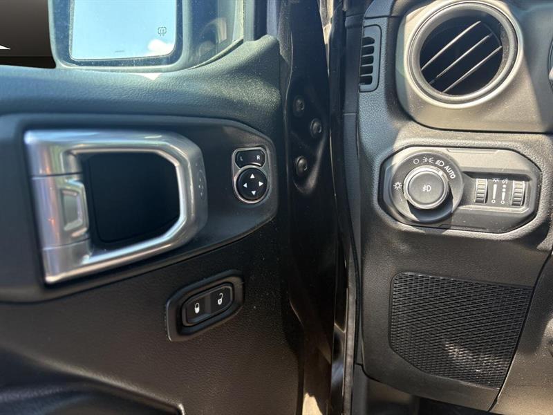 jeep Wrangler 2021 - 19