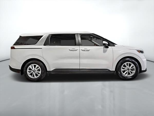 kia Carnival 2024 - 2