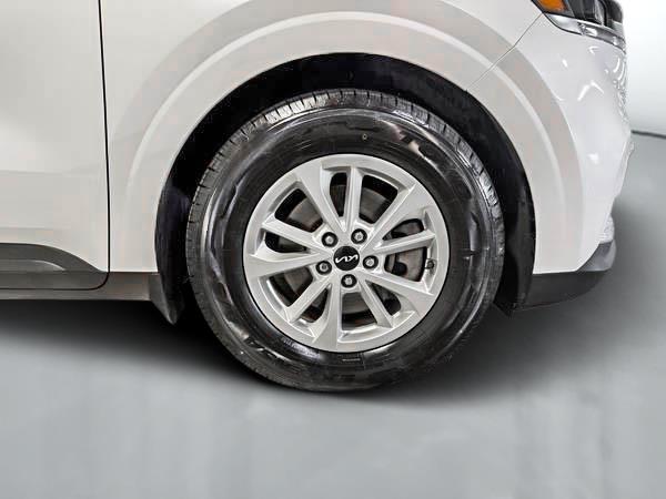 kia Carnival 2024 - 10