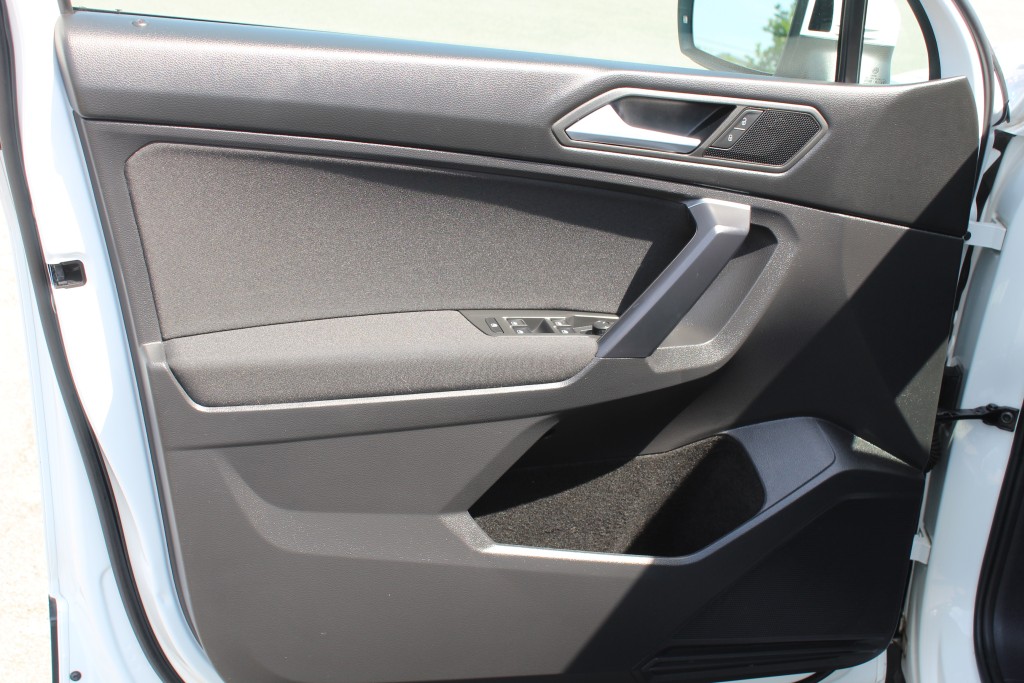volkswagen Tiguan 2021 - 28