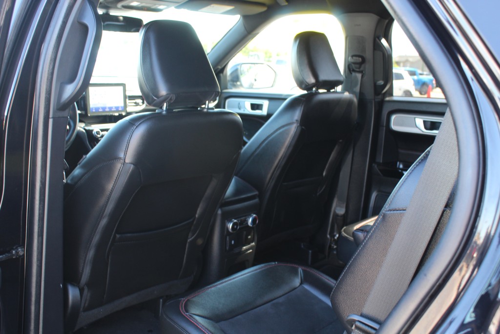 ford Explorer 2022 - 14