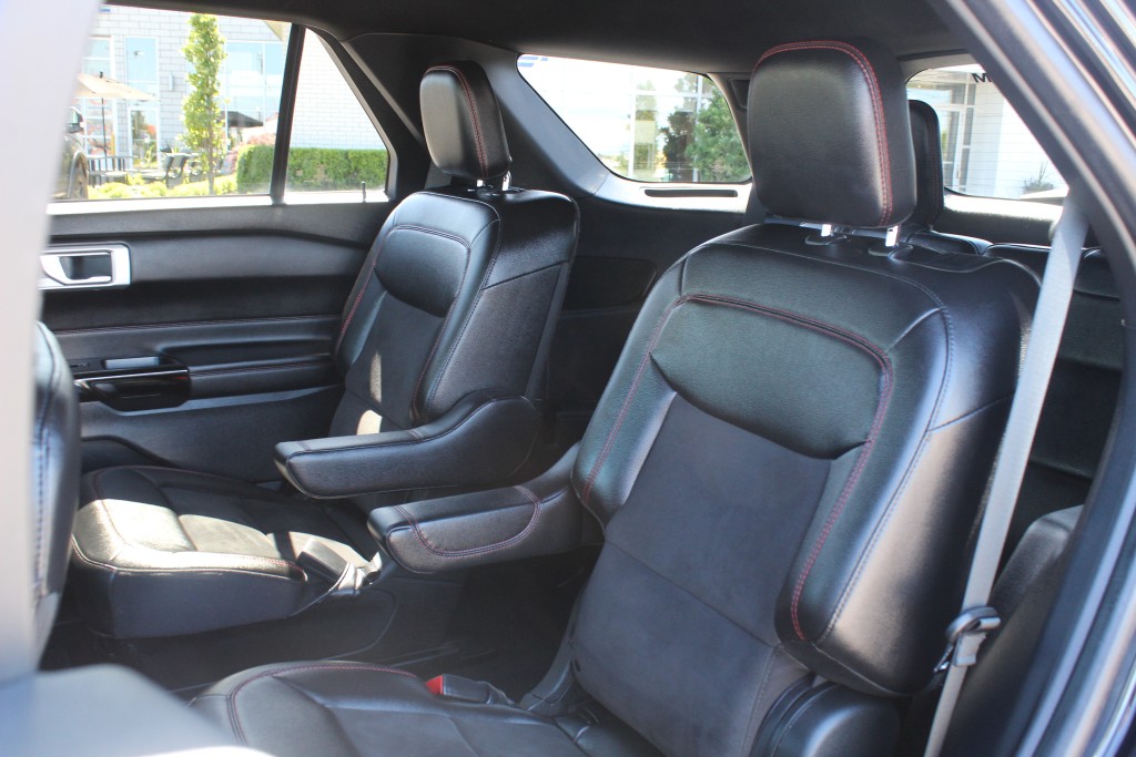 ford Explorer 2022 - 15