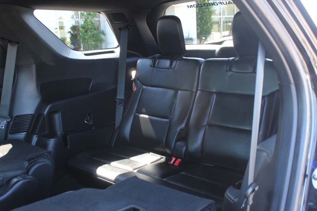 ford Explorer 2022 - 16
