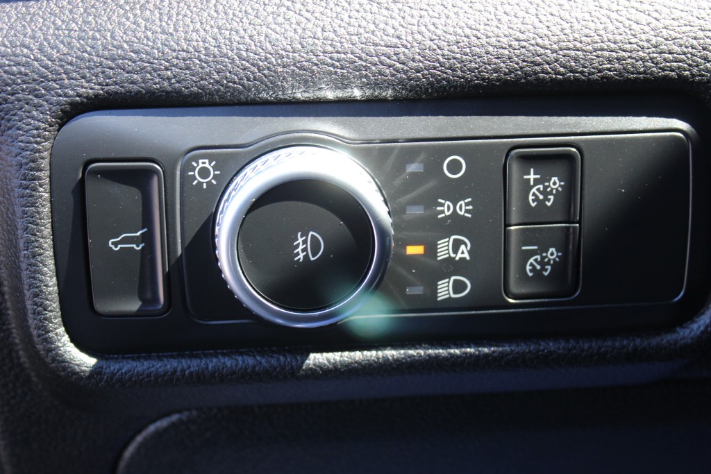 ford Explorer 2022 - 33