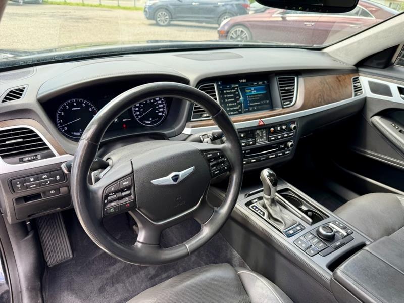hyundai Berline Genesis 2015 - 13
