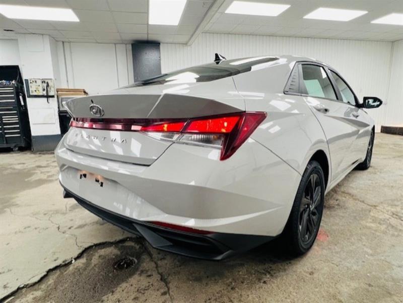 hyundai Elantra 2023 - 7