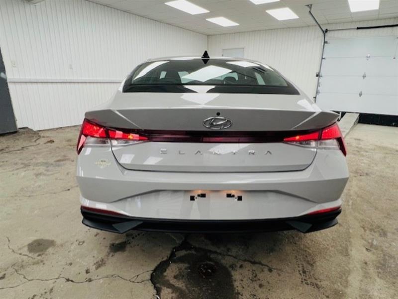 hyundai Elantra 2023 - 8
