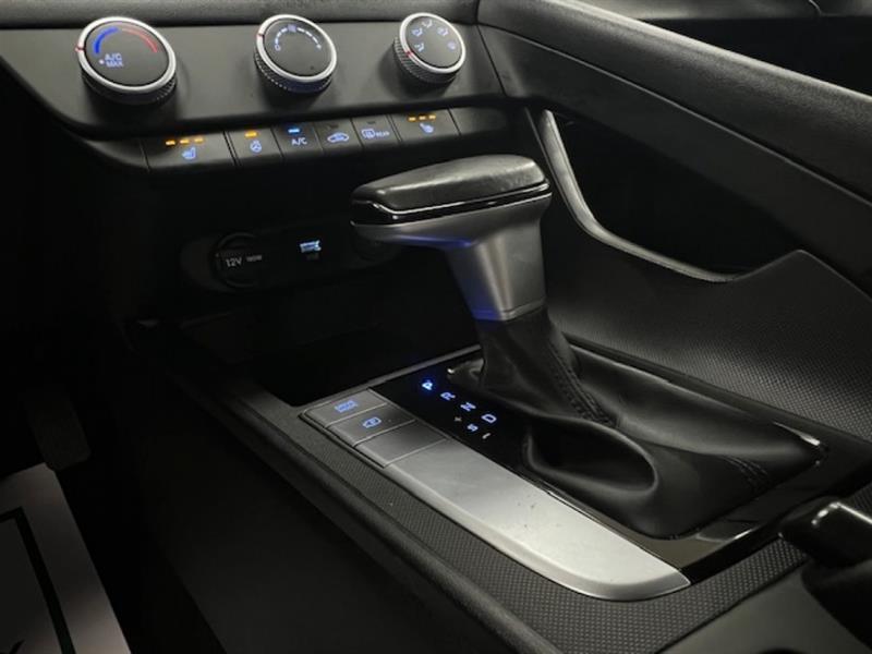 hyundai Elantra 2023 - 21