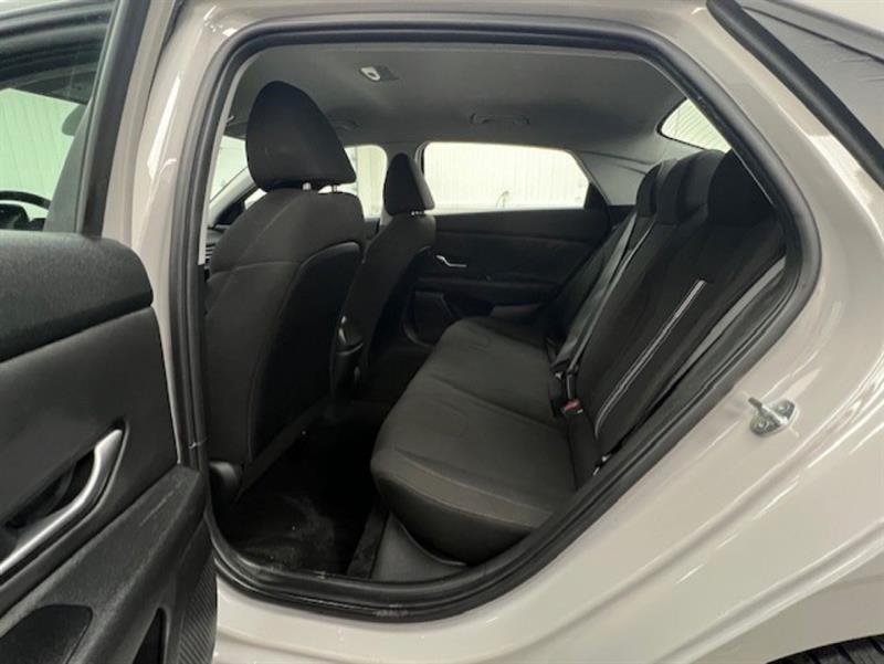 hyundai Elantra 2023 - 28