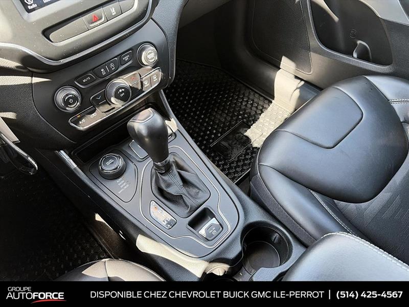 jeep Cherokee 2022 - 18