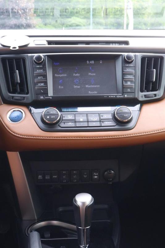toyota RAV4 2018 - 9