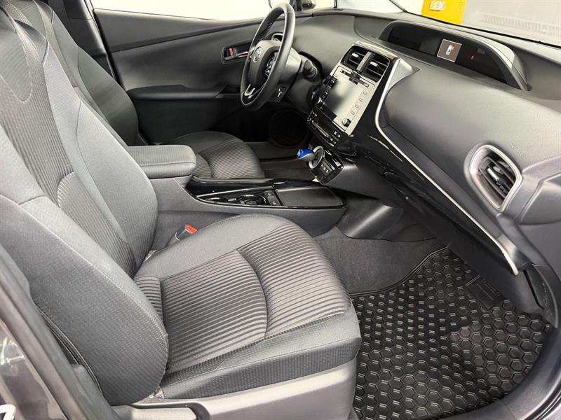 toyota Prius Prime 2022 - 24
