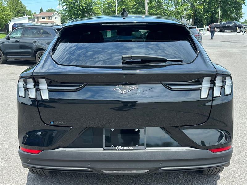 ford Mustang Mach-E 2023 - 5