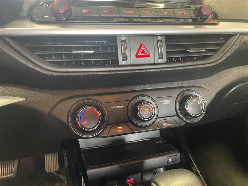 kia Forte 2023 - 14