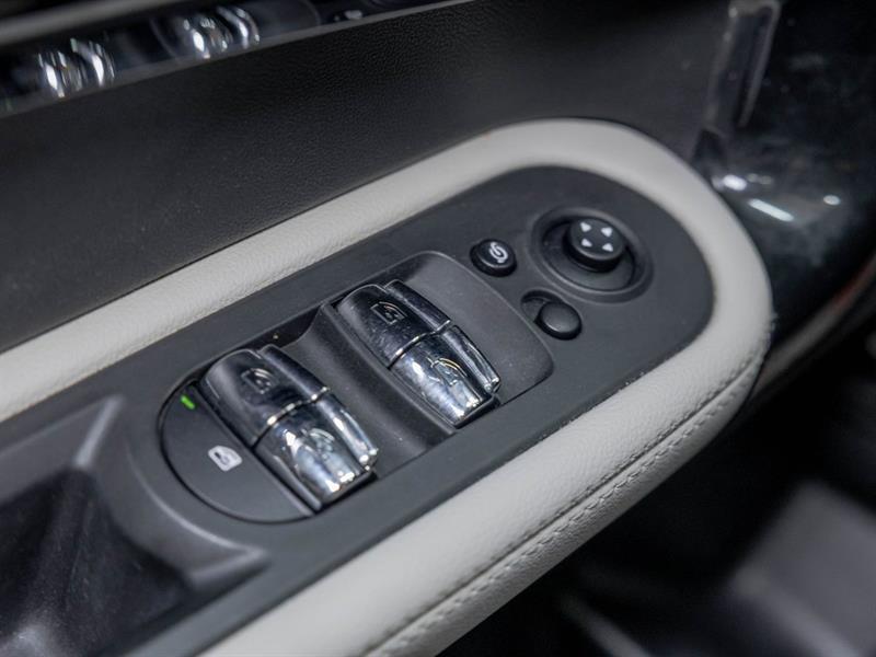 mini Countryman 2023 - 26