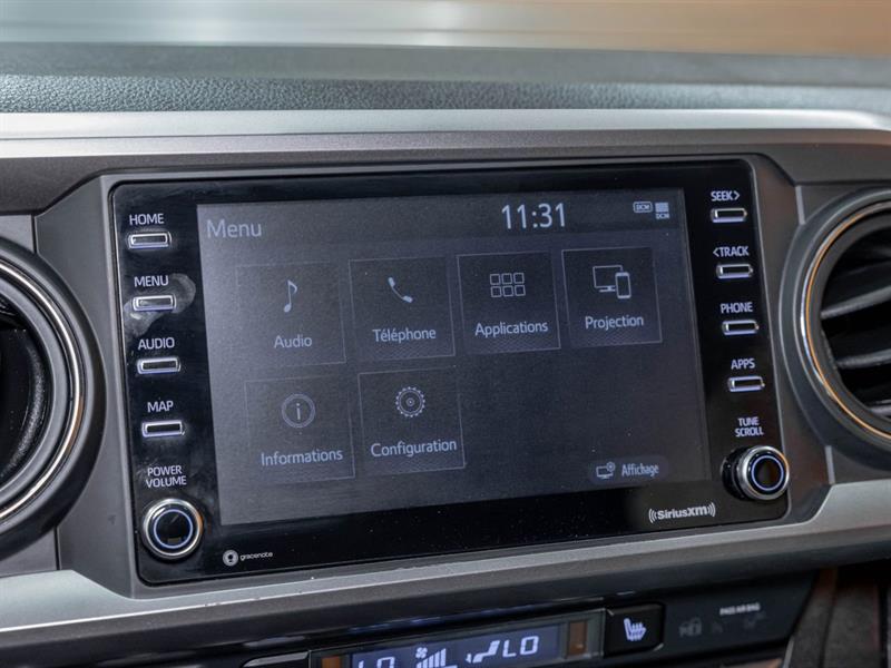 toyota Tacoma 2022 - 16