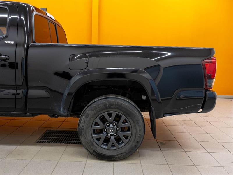 toyota Tacoma 2022 - 28