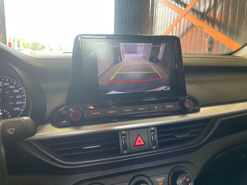 kia Forte 2023 - 13