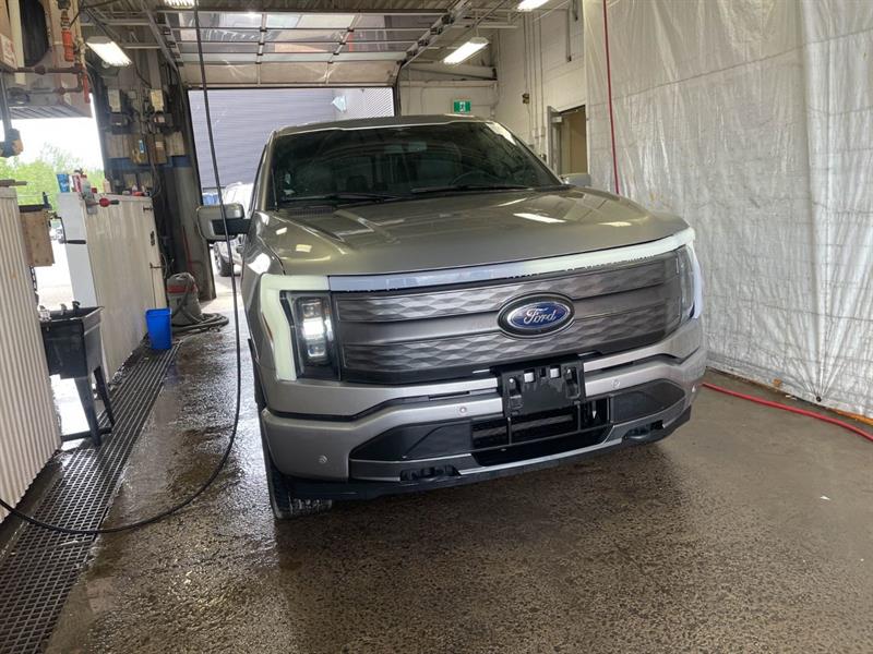 ford F-150 Lightning 2023 - 10