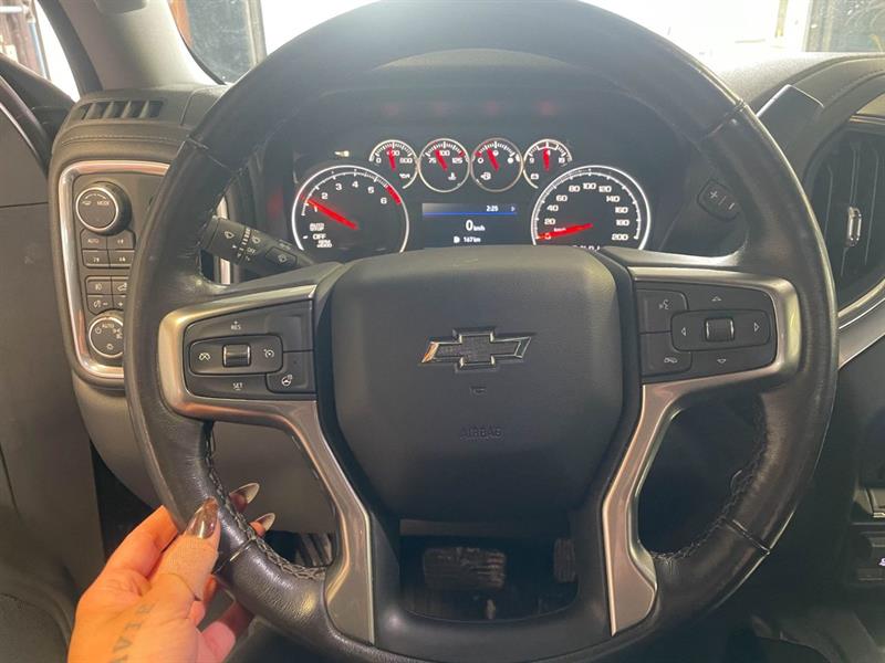 chevrolet Silverado 1500 2021 - 13