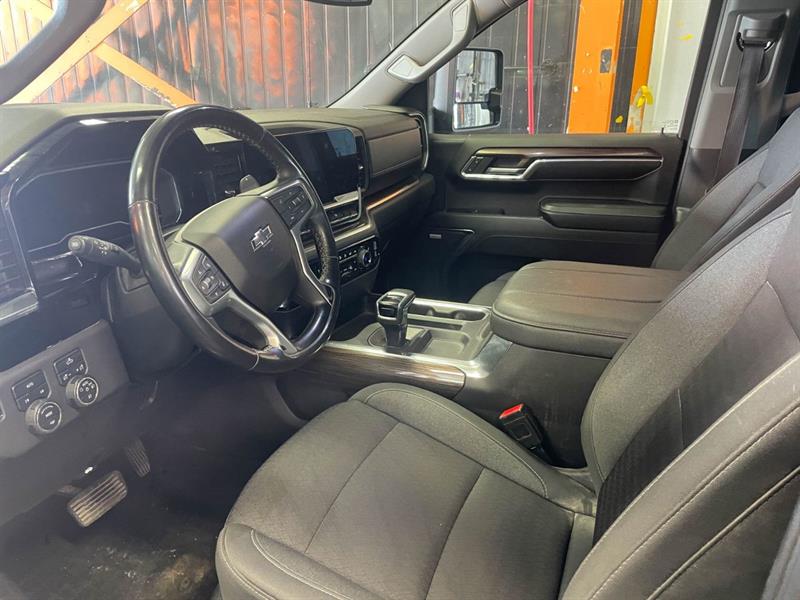chevrolet Silverado 1500 2023 - 4