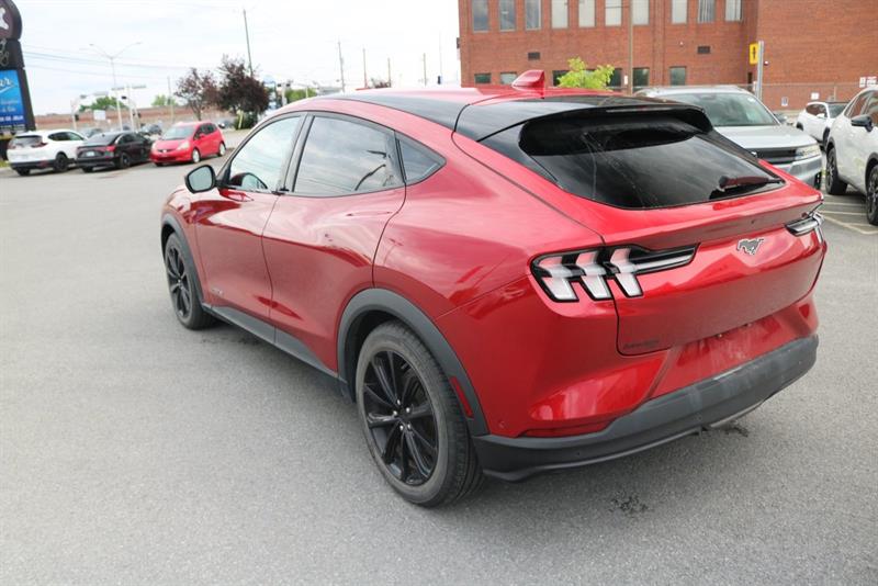 ford Mustang Mach-E 2022 - 3