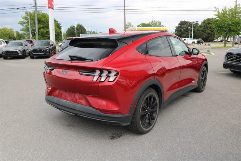 ford Mustang Mach-E 2022 - 5