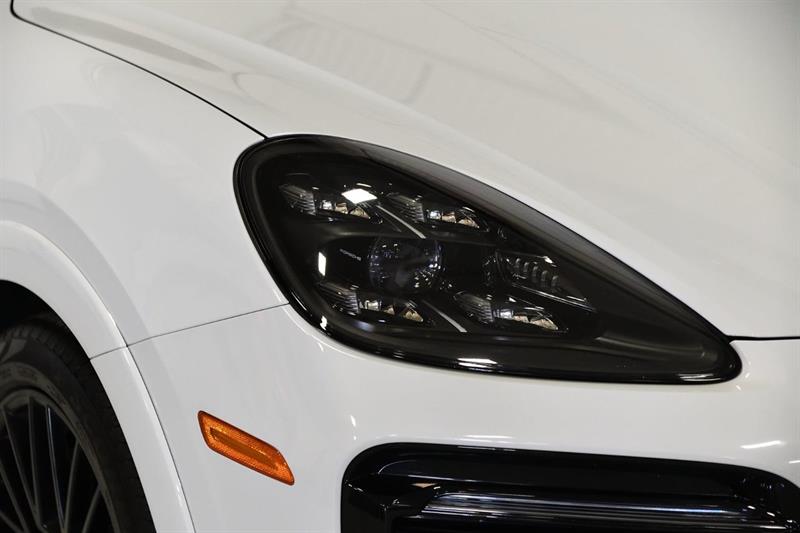 porsche Cayenne Coupe 2022 - 3