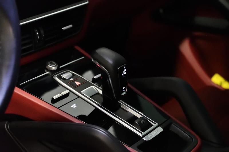porsche Cayenne Coupe 2022 - 12