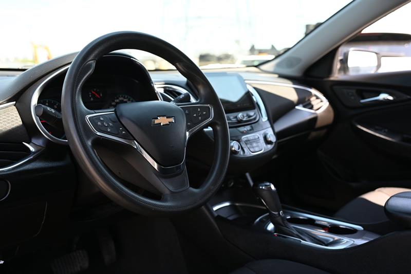 chevrolet Malibu 2020 - 14