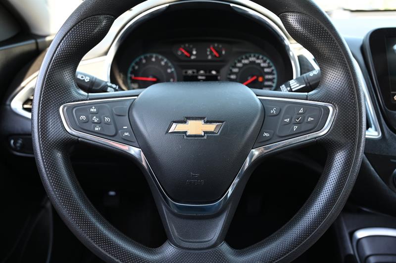 chevrolet Malibu 2020 - 16