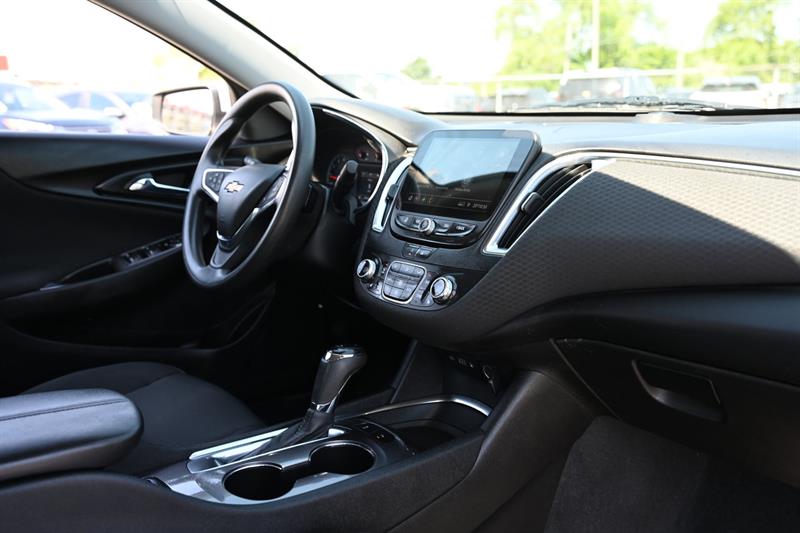 chevrolet Malibu 2020 - 28