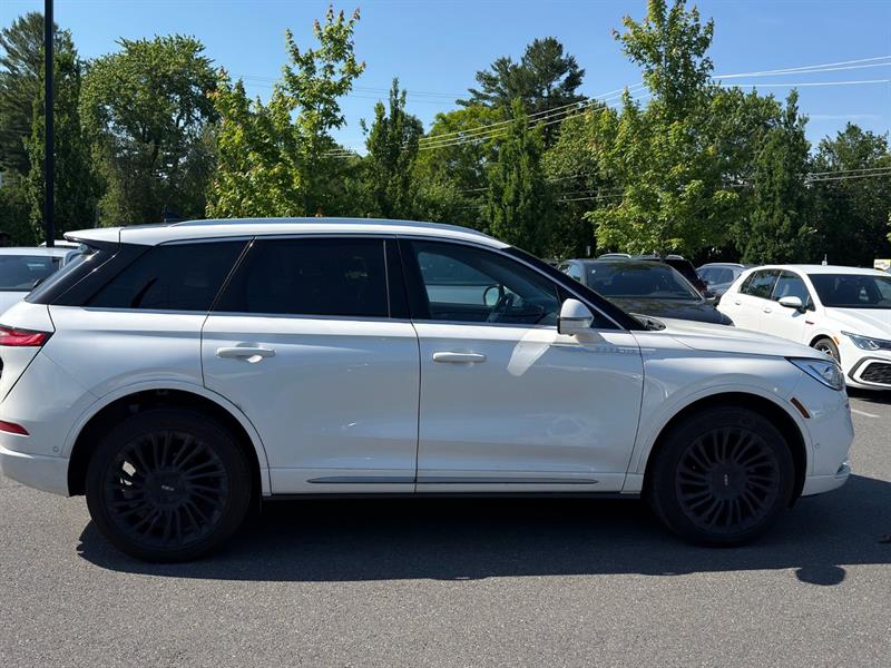 lincoln Corsair 2022 - 5