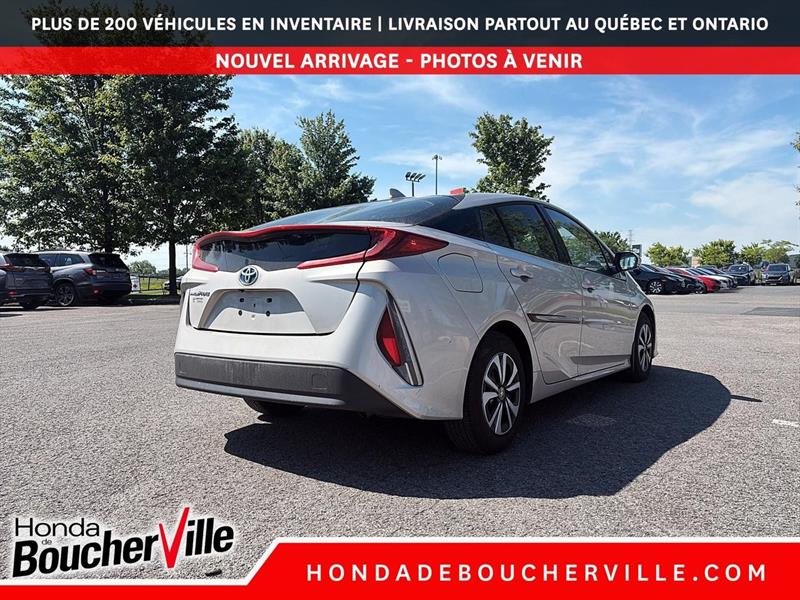 toyota Prius Prime 2018 - 9