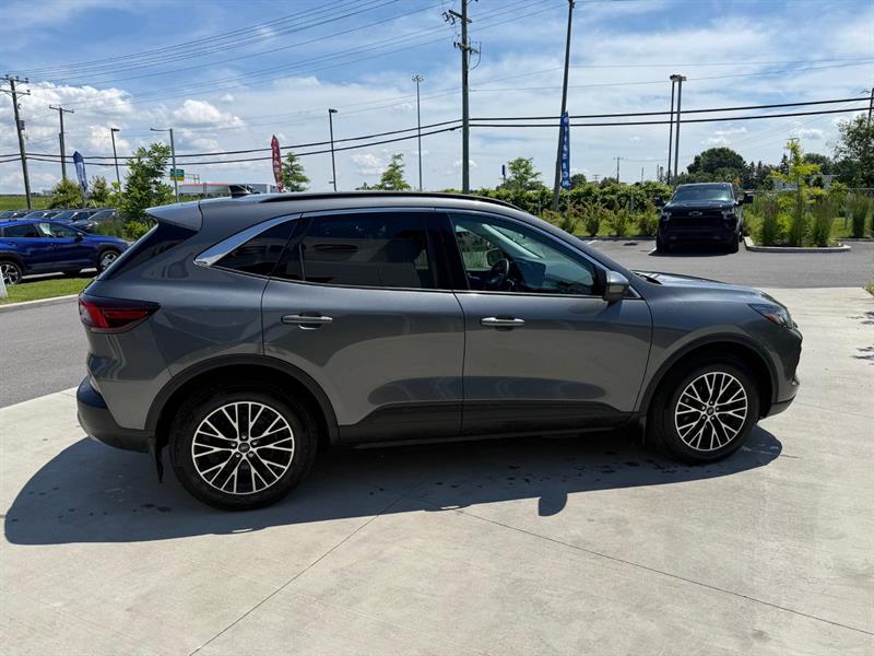 ford Escape 2023 - 12