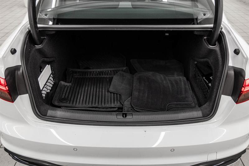 audi A4 Sedan 2023 - 11