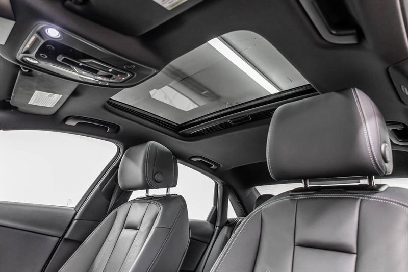audi A4 Sedan 2023 - 31