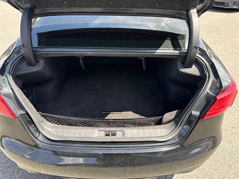nissan Maxima 2017 - 31