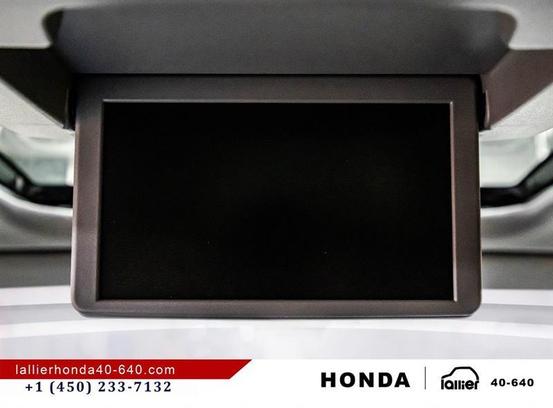 2022 Honda Pilot - Image 15