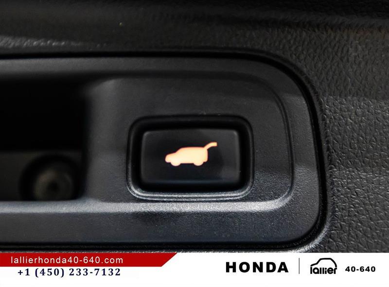 2022 Honda Pilot - Image 16