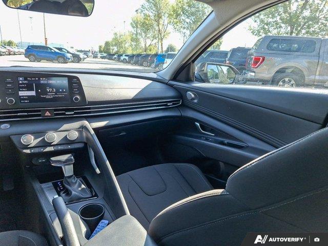 hyundai Elantra 2025 - 26