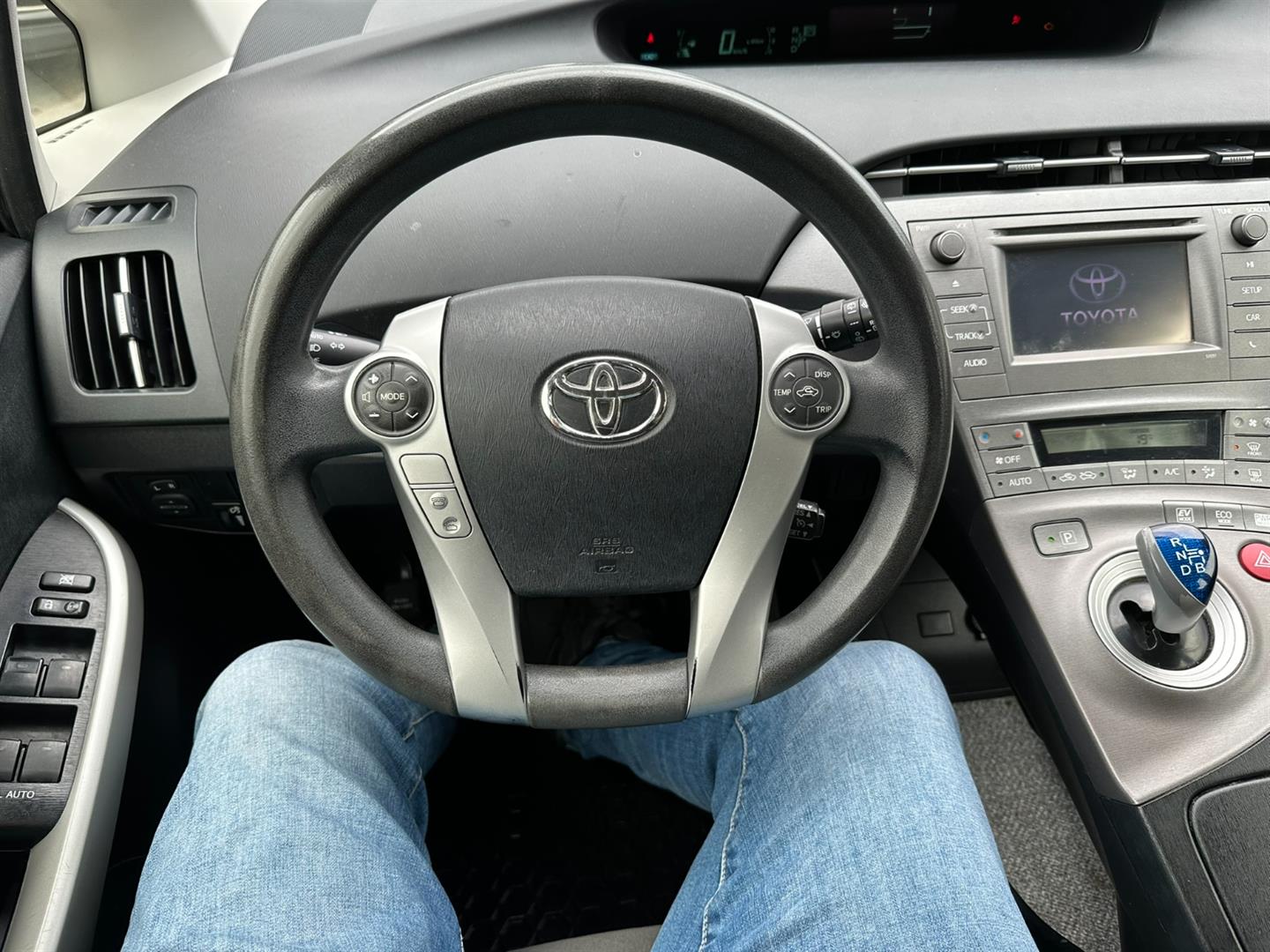 toyota Prius 2013 - 11