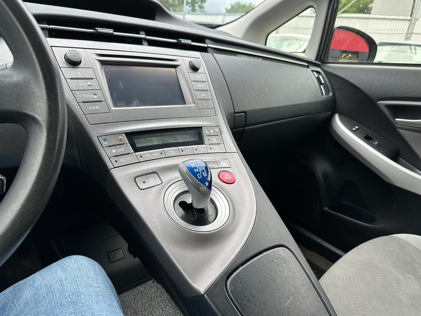 toyota Prius 2013 - 12