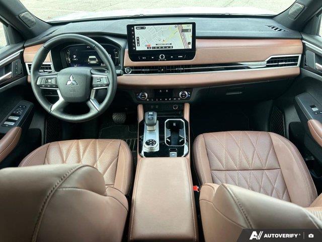 mitsubishi Outlander 2026 - 27