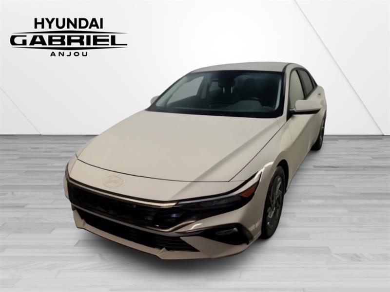 hyundai Elantra 2024