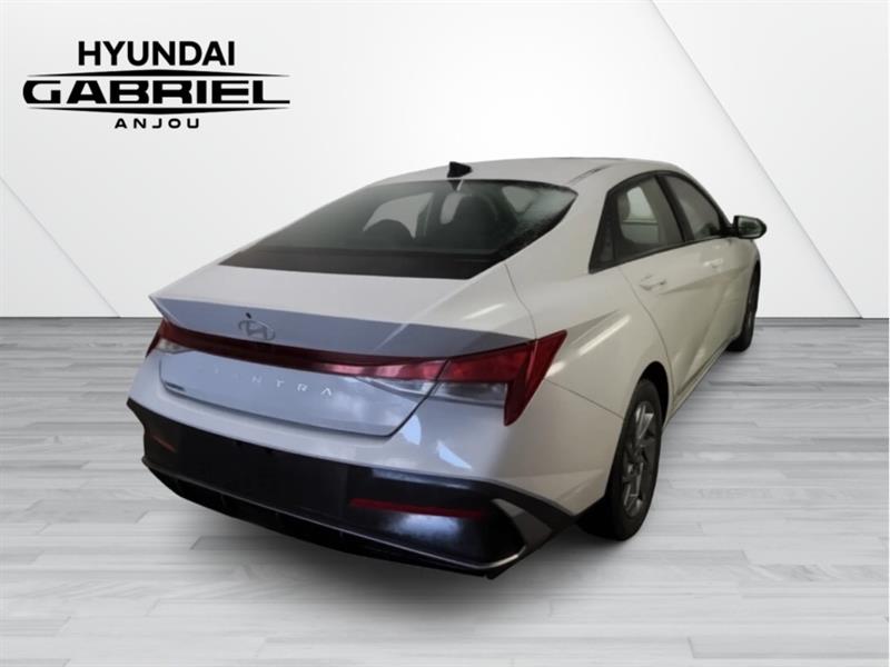 hyundai Elantra 2024 - 4