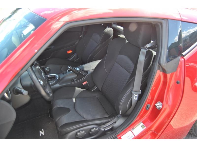 nissan 370Z 2018 - 9
